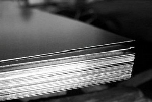 Лист нержавеющий матовый, сталь 201 (12Х15Г9НД)